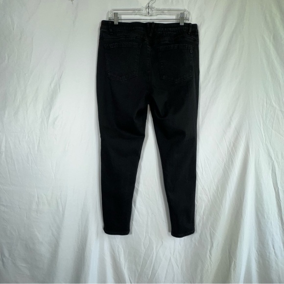 Democracy Black Pull-On Skinny Jeans - Picture 3 of 7